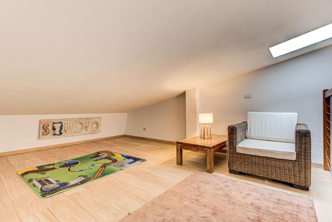 Apartment Alpes V - Alpes Travel - Central Chamonix - Sleeps 5 Екстериор снимка